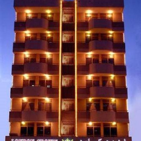 London Crown 2 Hotel Apartments Dubai Bagian luar foto