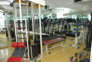 London Crown 2 Hotel Apartments Dubai Bagian luar foto